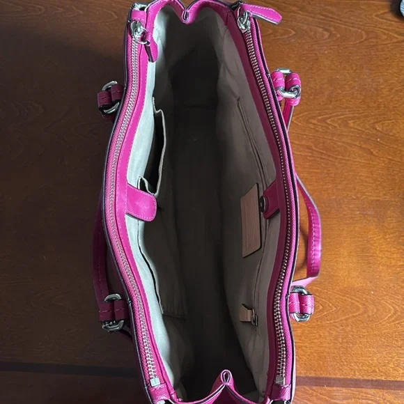 Authentic Coach F25669 Peyton Leather Jordan Double Zip Caryall - Picture 5 of 7